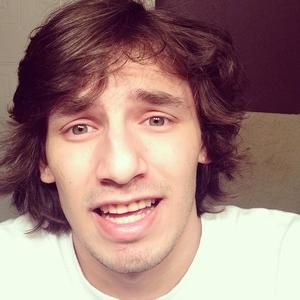 Meet your Posher, Derek